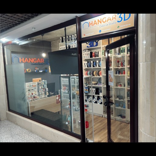 Montra da loja Hangar 3D em Aveiro